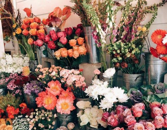 آخرین قیمت گل مصنوعی درجه یک و مرغوب ایرانی